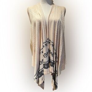 Geometric Patterned Sleeveless Cardigan